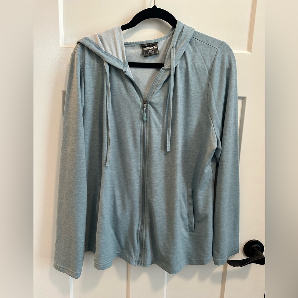 32° Cool Full Zip Hoodie.